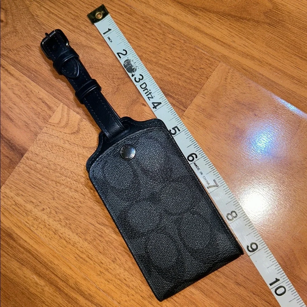 NWT Authentic Coach Logo Charcoal Luggage Tag Signature